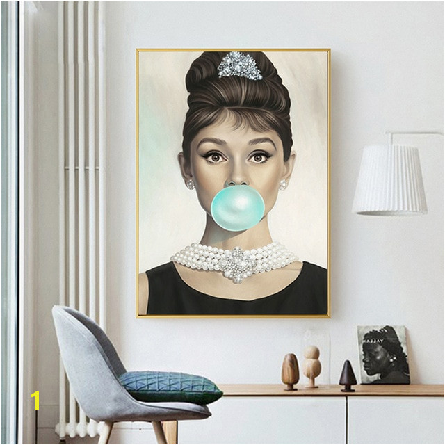 Audrey Hepburn Wall Mural | divyajanani.org