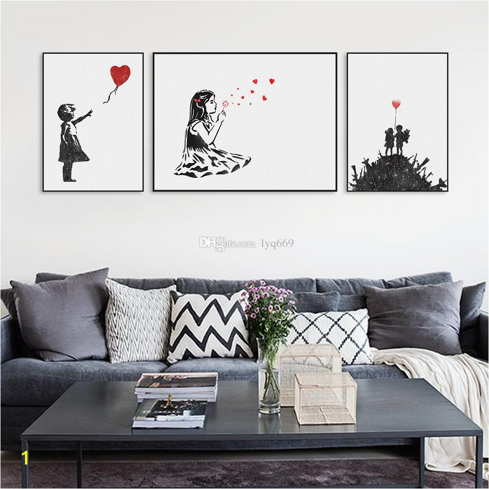 2019 Modern Black White Banksy Poster Print A4 Urban Graffiti Wall Art Picture Hipster Home Decor Girl Peace Canvas Painting No Frame From Lyq669