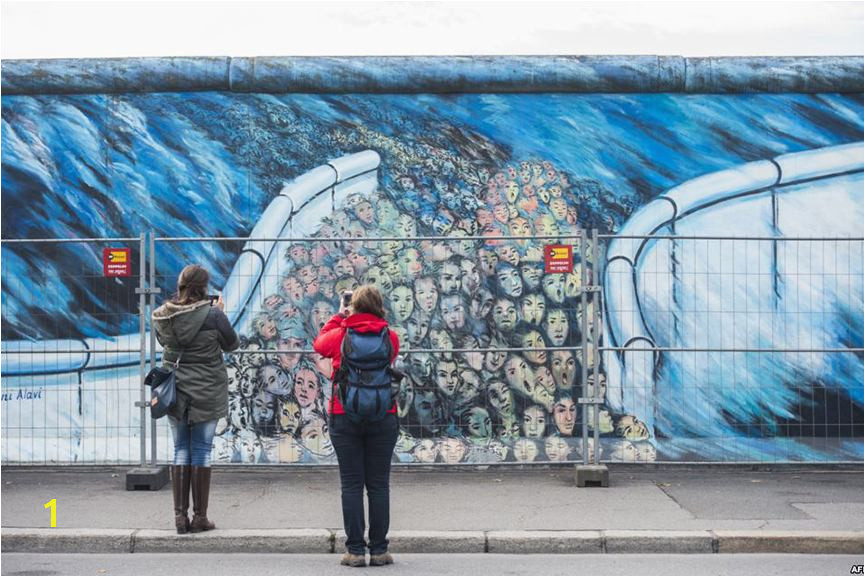 Berlin Wall Mural Kiss Berlin Installs A Security Fence to Protect East Side Gallery Wall