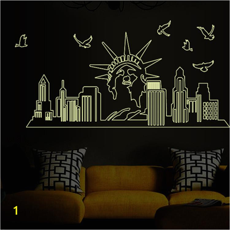 Glow In The Dark Statue Liberty Wall Stickers Decal Luminous New York City Silhouette Wall Art Murals Decor Fluorescent NYC Giant Art Wall Stickers
