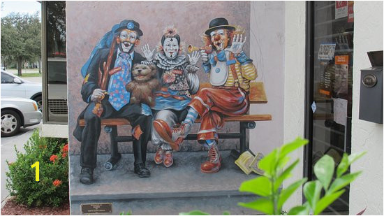 Murals of Lake Placid Clown instruction a local speciality