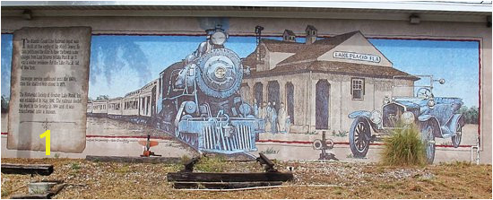 Lake Placid FL Mural by the old railway station