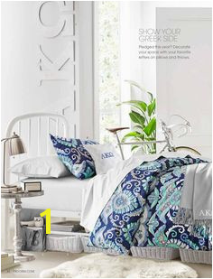 Pottery Barn Teen PBTeen Dorm 2016 Page 30 31