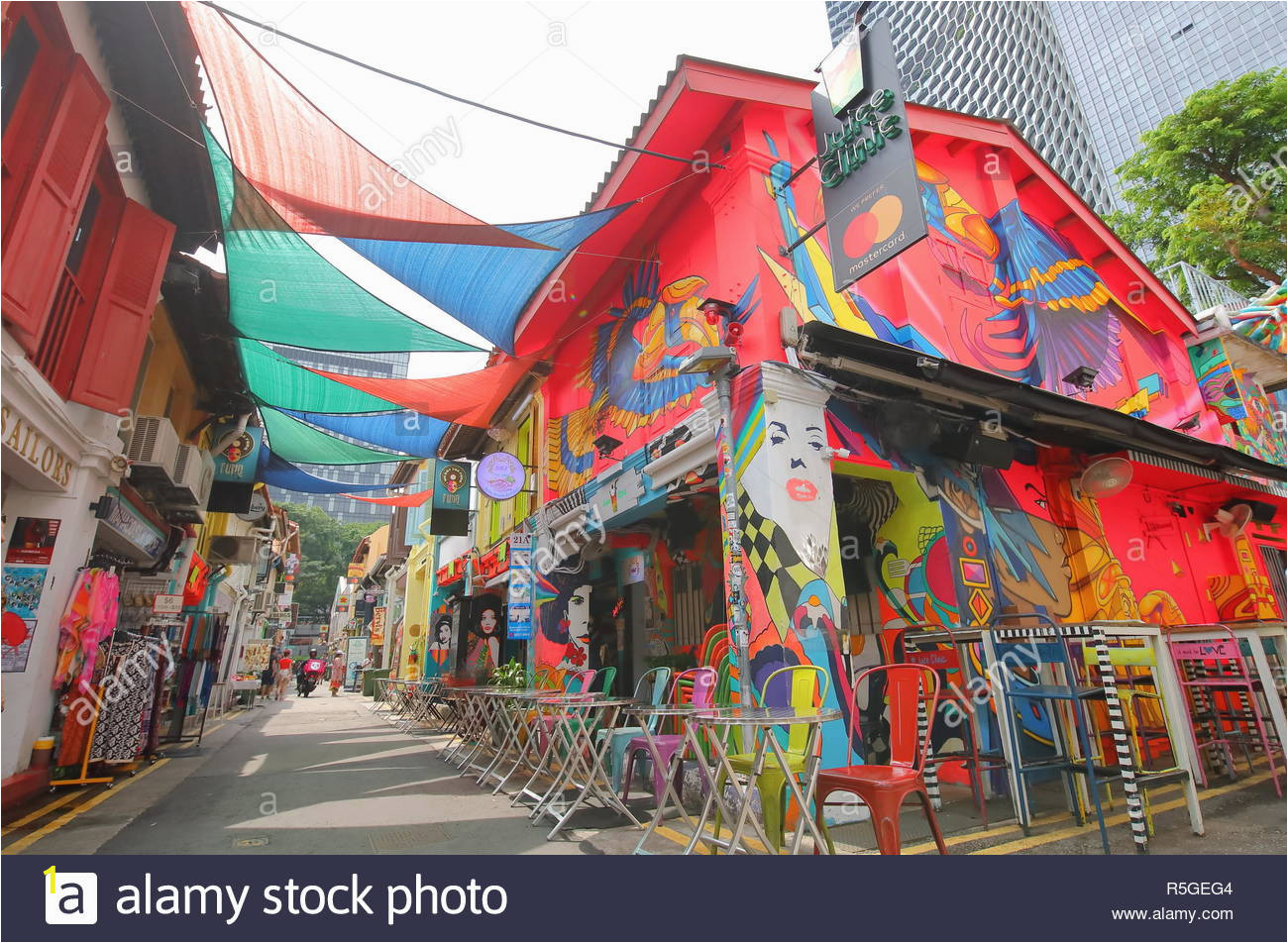 people visit haji lane in singapore R5GEG4