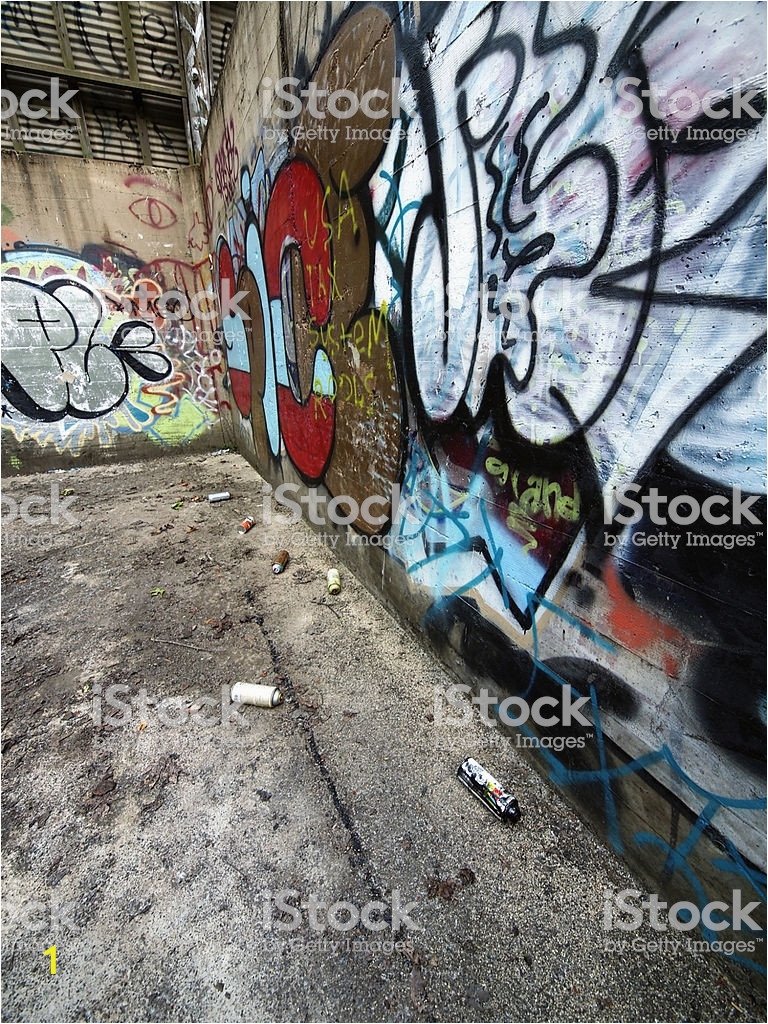How to Paint A Mural On A Concrete Wall Graffiti Stock Download Image now istock How to Paint A Mural On A Concrete Wall Graffiti Stock Download Image now istock