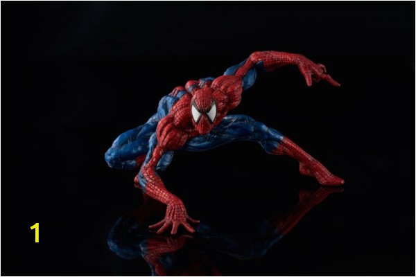 marvel sofbinal statue spider man sen1308x 600x600