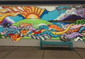 A Building Has A Mural Painted On An Outside Wall Elementary School Mural Google Search