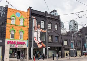 A Building Has A Mural Painted On An Outside Wall these are the People Behind toronto S Kawhi Leonard Mural