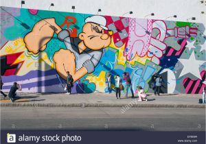 Bowery Mural Wall 2019 Cartoon Graffiti Stockfotos & Cartoon Graffiti Bilder Alamy