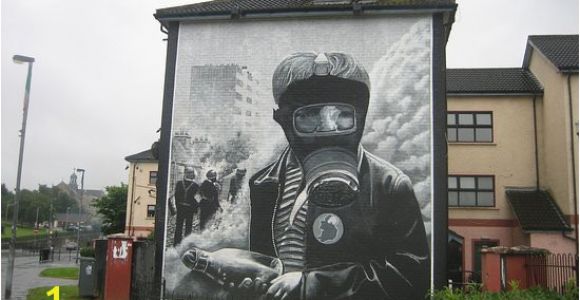 Derry Wall Murals Wall Mural Derry Picture Of Bogside History tours Derry