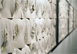Great Wall Of La Mural Artist Jamie Mccartney Cast Over 400 Vaginas Artnet News
