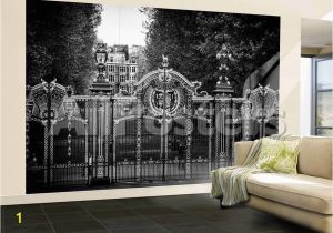 Hollywood Sign Wall Murals Wall Mural Gate at Buckingham Palace Green Park London Uk England United Kingdom