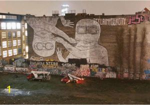 How to Remove A Painted Mural From Wall Blu Murals are Gone Biggest Streetart Icon Of Berlin Got