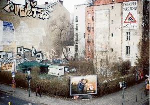 Man City Wall Mural Stadt Im Wandel Die Narben Berlins Kultur Tagesspiegel