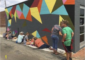 Mural Painter Wanted Munity Paints Downtown Mural Local News