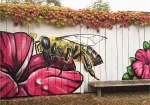 Outdoor Murals for Fences I Spent My Sunday Morning Painting A Bee On the Fence Of A Local