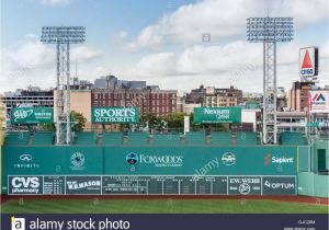 Red sox Green Monster Wall Mural the Green Monster Stockfotos & the Green Monster Bilder Alamy