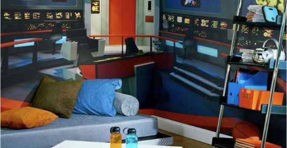 Star Trek Bridge Wall Mural Star Trek Mural Transforms Any Room Into Nerd Womb