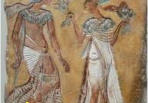 Wall Murals Of Amenhotep and Nefertiti Akhenaten Statues